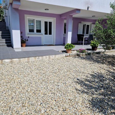 Apartman Jurjevic คิร์ก ภายนอก รูปภาพ