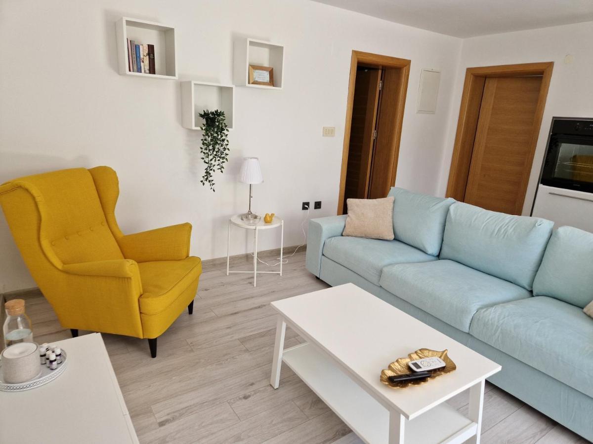 Apartman Jurjevic คิร์ก ภายนอก รูปภาพ