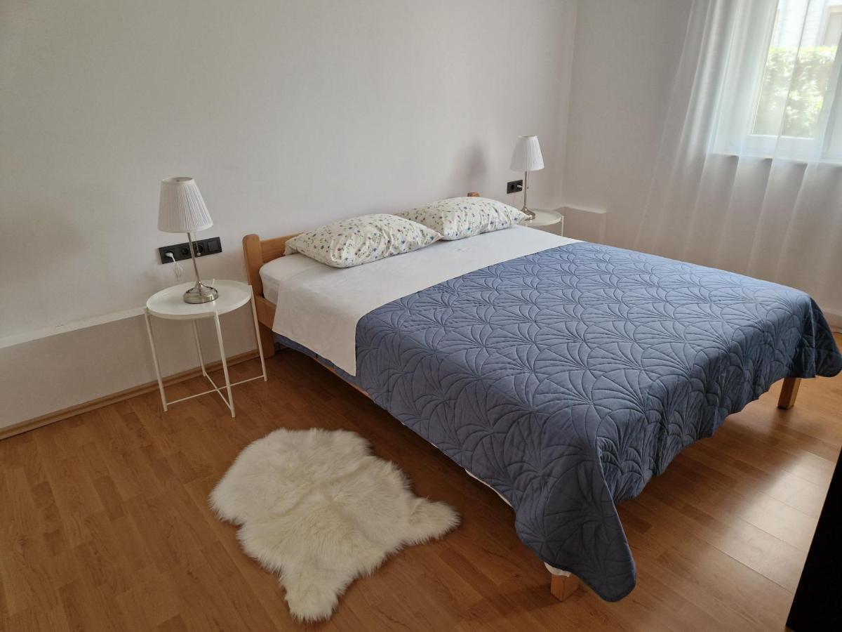 Apartman Jurjevic คิร์ก ภายนอก รูปภาพ
